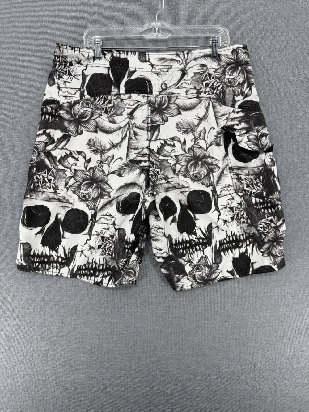Vtg Sideout Skull Board Shorts Mens 38 10